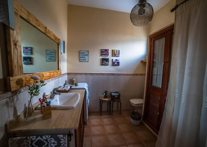 منزل ريفي Casa El Cerco *